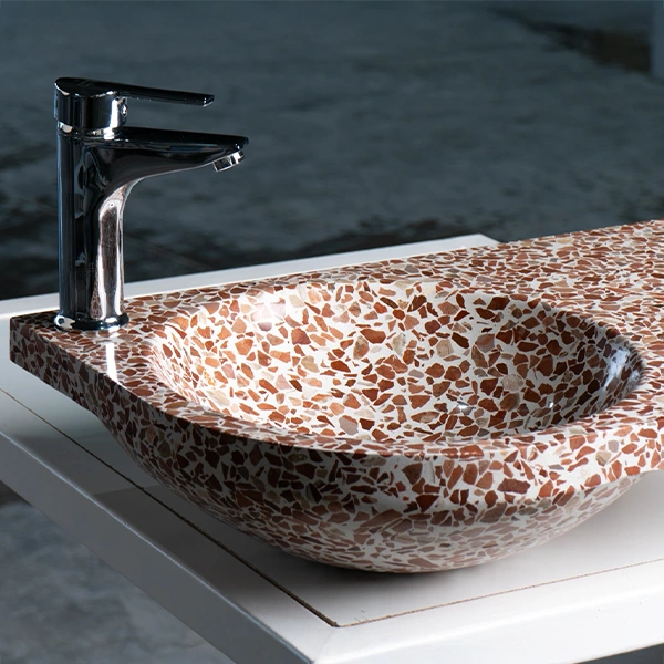 Petit lave-main en Terrazzo rouge