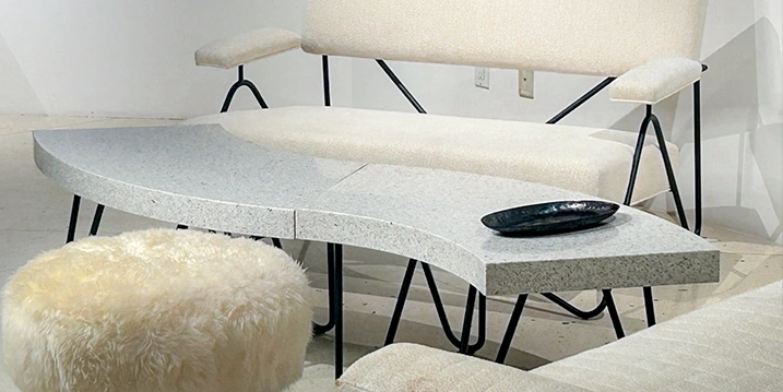 Table de salon en forme de S en Terrazzo blanc