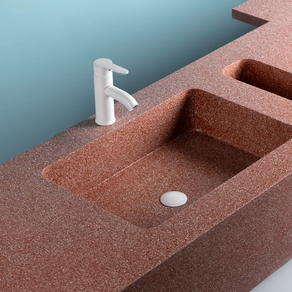 Complete Integrated Sink